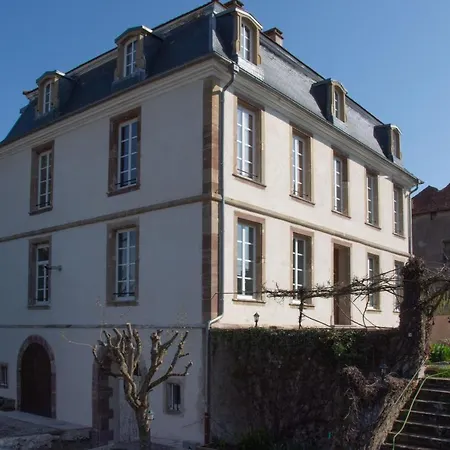 Manoir Le Refuge Bed & Breakfast *